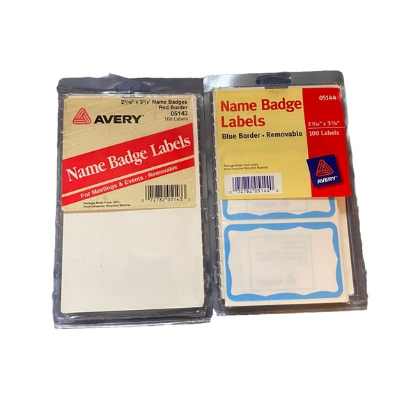 2 Pack Avery Blank Name Badge Labels - Picture 2 of 2